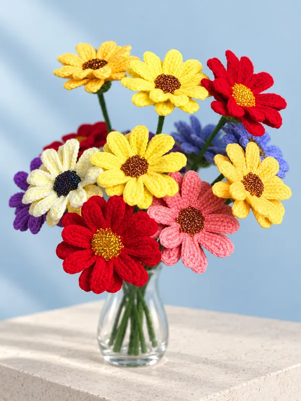 Crochet gerbera daisy